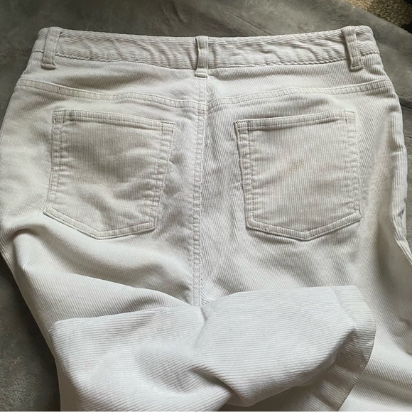 Cream corduroy pants - Picture 9 of 10